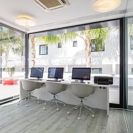 Migjorn Ibiza Suites&spa Apartahotel 4*