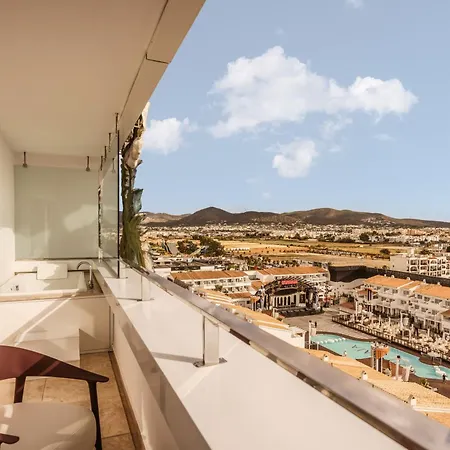 The Unexpected Ibiza - Ushuaia Club Entrance Included (adults Only) Platja d'en Bossa