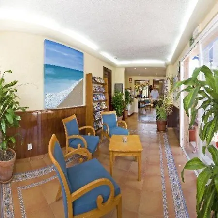 Mira Mola Apartment *