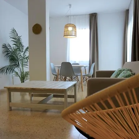 Aparthotel Escondidos Ibiza Platja d'en Bossa