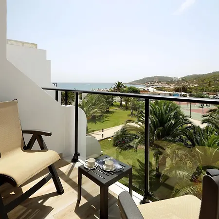 Hotel Grand Palladium White Island &