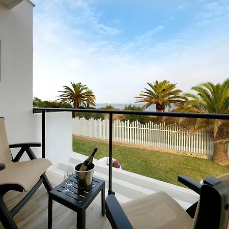Hotel Grand Palladium White Island &