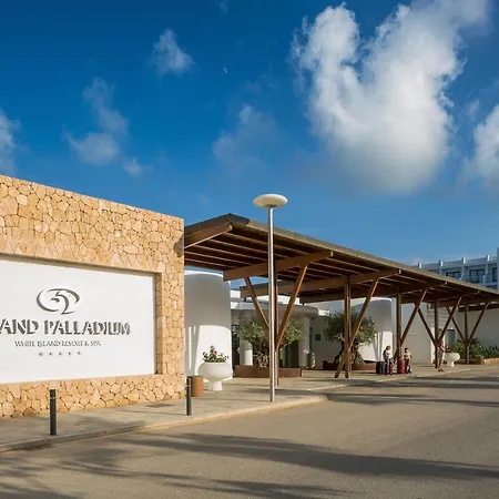 Hotel Grand Palladium White Island &