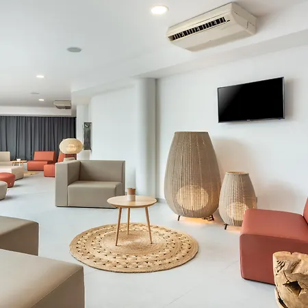 Vibra Mare Nostrum Hotel 3*
