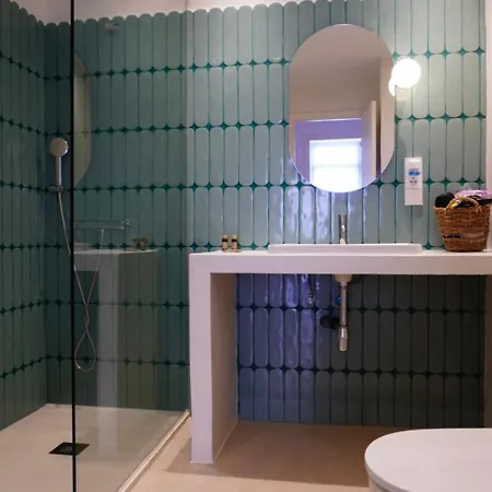 Escondidos Ibiza Aparthotel Platja d'en Bossa