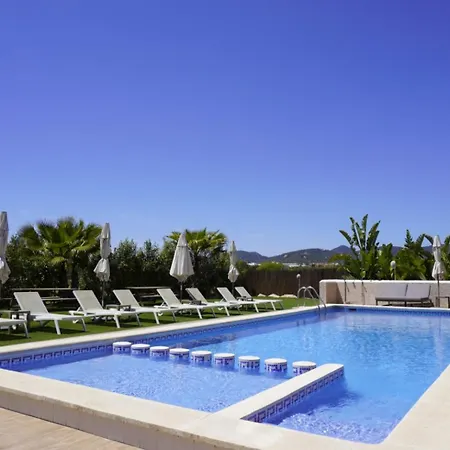 Aparthotel Escondidos Ibiza Platja d'en Bossa