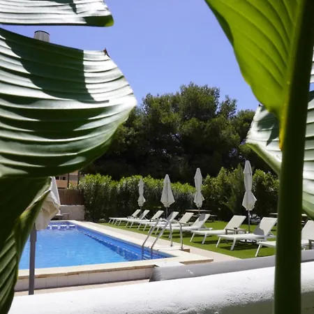 Aparthotel Escondidos Ibiza Platja d'en Bossa