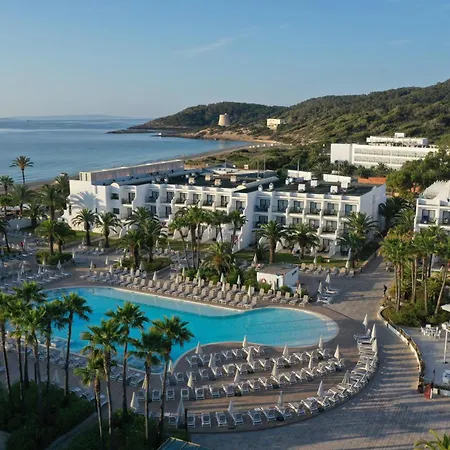 Hotel Grand Palladium White Island &