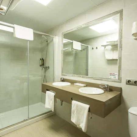 Jet - Adults Only 3*