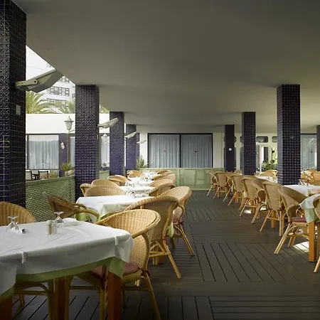 Grand Palladium White Island & Playa d'en Bossa