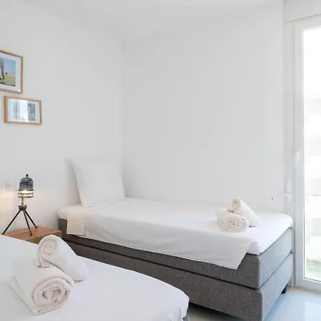 Apartment Belvilla By Oyo Beachfront *