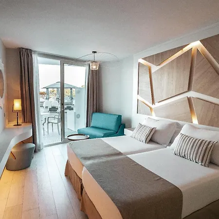 The Ibiza Twiins - 4* Sup 4*
