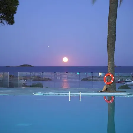The Ibiza Twiins - 4* Sup