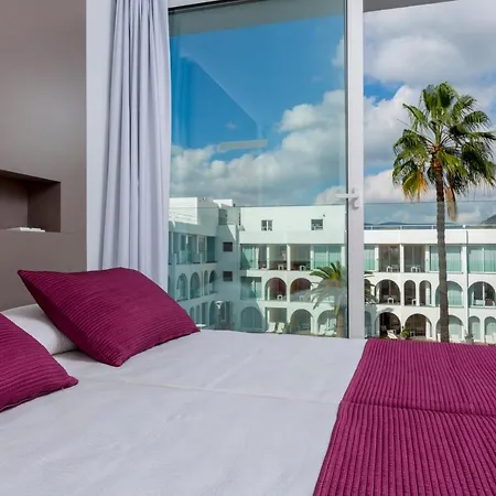 Ebano & (adults Only) Aparthotel