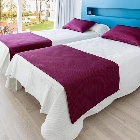 Aparthotel Ebano & (adults Only) 4*