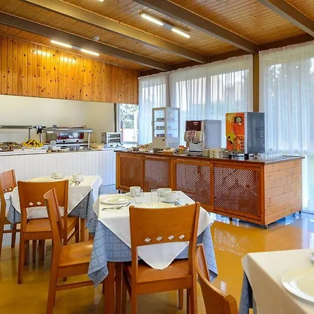 Vibra Isola - Adults Only