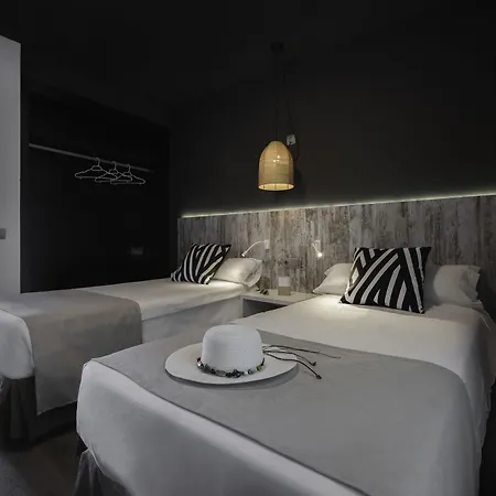 Vibra Mogambo - Adults Only Aparthotel Playa d'en Bossa