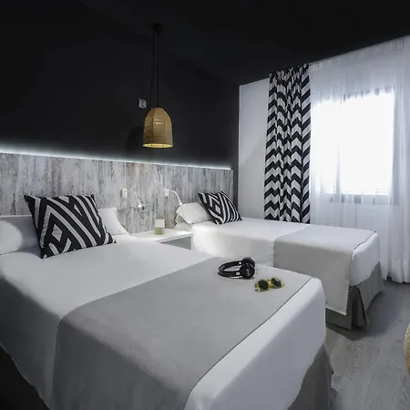 Vibra Mogambo - Adults Only Aparthotel Playa d'en Bossa