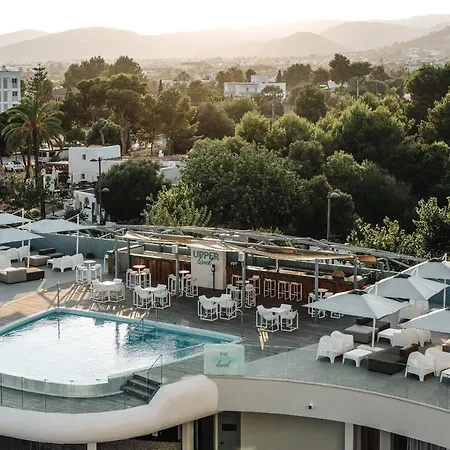 The Ibiza Twiins - 4* Sup Hotel 4*