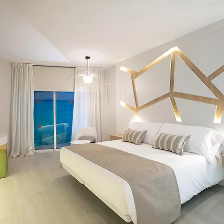 Hotel The Ibiza Twiins - 4* Sup