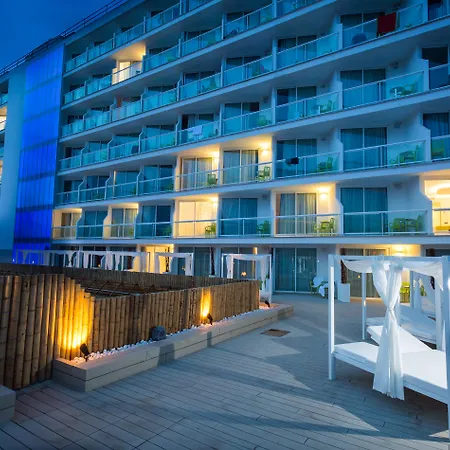 The Ibiza Twiins - 4* Sup 4* Playa d'en Bossa