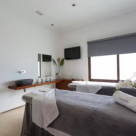 Grand Palladium White Island & 5*
