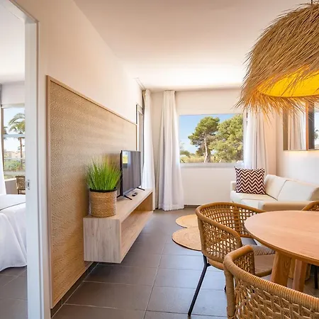 Migjorn Ibiza & Aparthotel Playa d'en Bossa