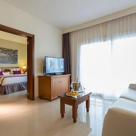 Grand Palladium Palace Ibiza Resort&spa- Hotel Playa d'en Bossa