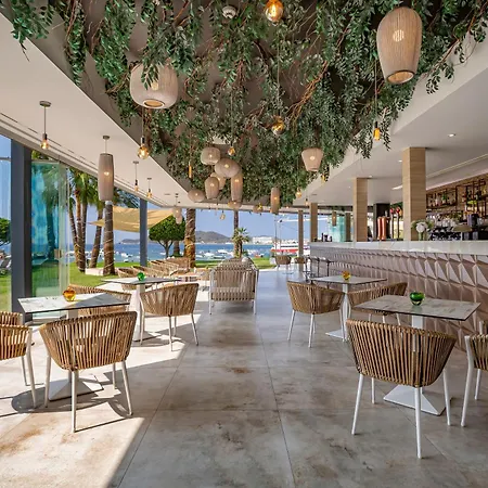 Hotel Torre Del Mar - Ibiza 4*