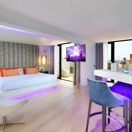 Hard Rock Ibiza 5* Playa d'en Bossa