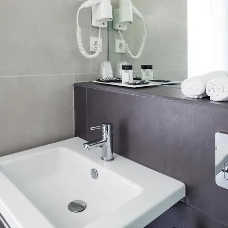 Aparthotel Ebano & (adults Only) Playa d'en Bossa