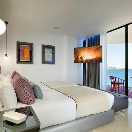 Hard Rock Ibiza Hotel Playa d'en Bossa