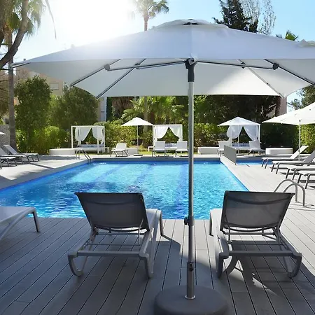 Aparthotel Vibra Tivoli 3*