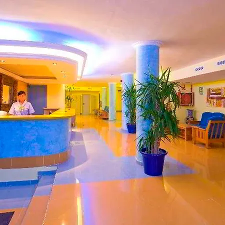 Aparthotel Vibra Tivoli 3*