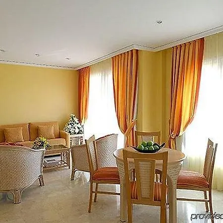 Playa Grande Apartment *