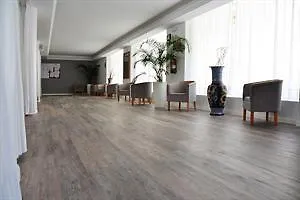 Apartamento Vibra Tivoli 3*