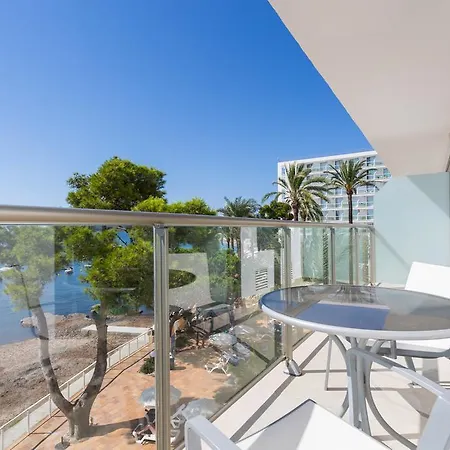 The Ibiza Twiins - 4* Sup Hotel