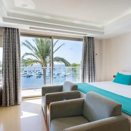 The Ibiza Twiins - 4* Sup 4*