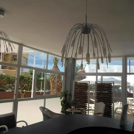 Es Canto Bossa Hotel