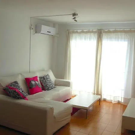 Hotel Es Canto Bossa 3*