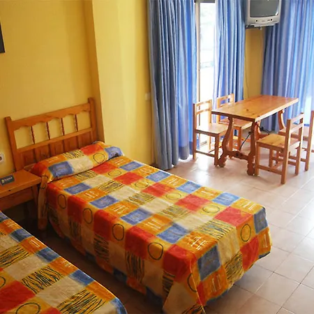 Vibra Mogambo - Adults Only 3*