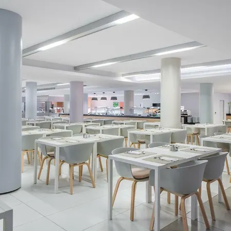 Garbi Ibiza & 4* Playa d'en Bossa