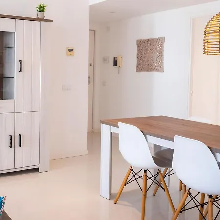 Belvilla By Oyo Beachfront Apartment *